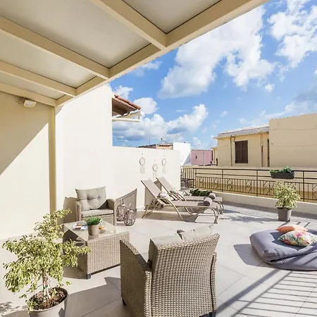 Effie's Cozy House *