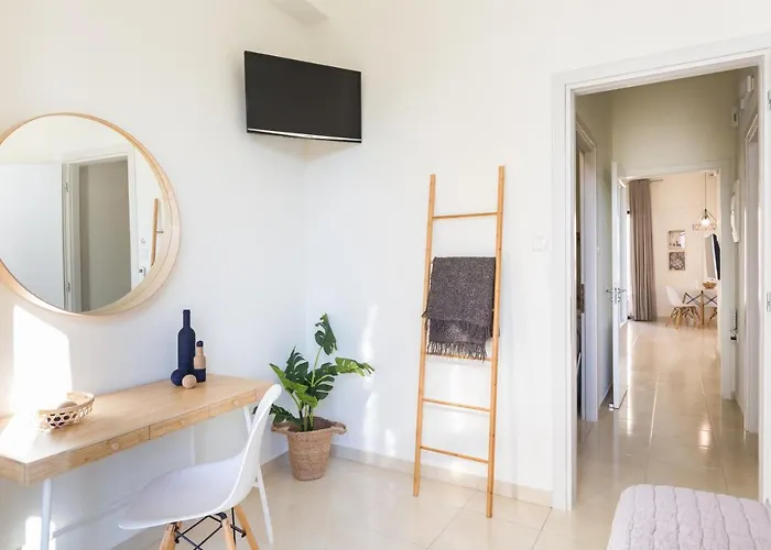 Effie's Cozy House Апартаменты *