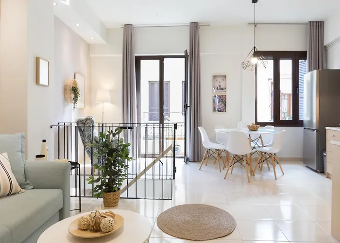 Effie's Cozy House Апартаменты *