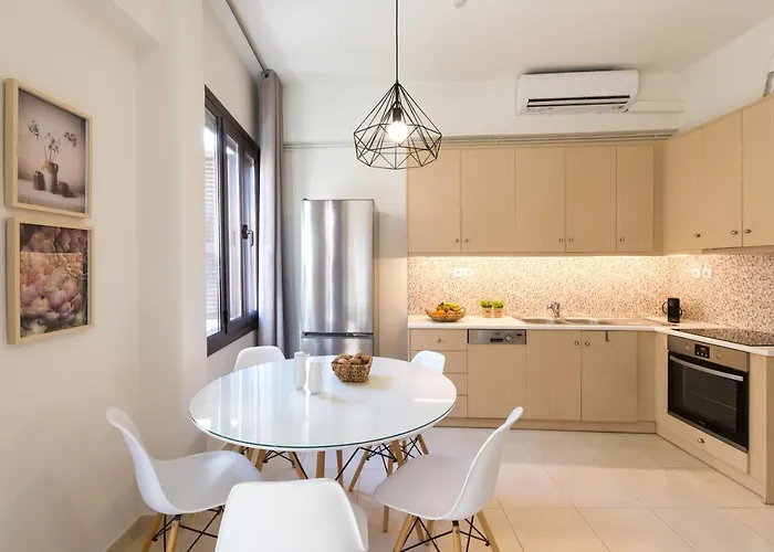 Effie's Cozy House Апартаменты *