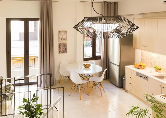 Апартаменты Effie's Cozy House *