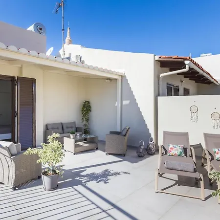 Effie's Cozy House *